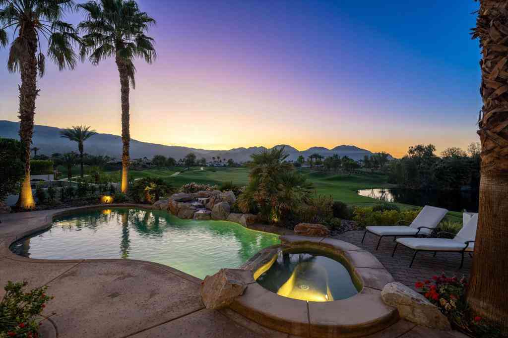 Homes For Sale - 81445 Carboneras<br/> La Quinta, CA 92253