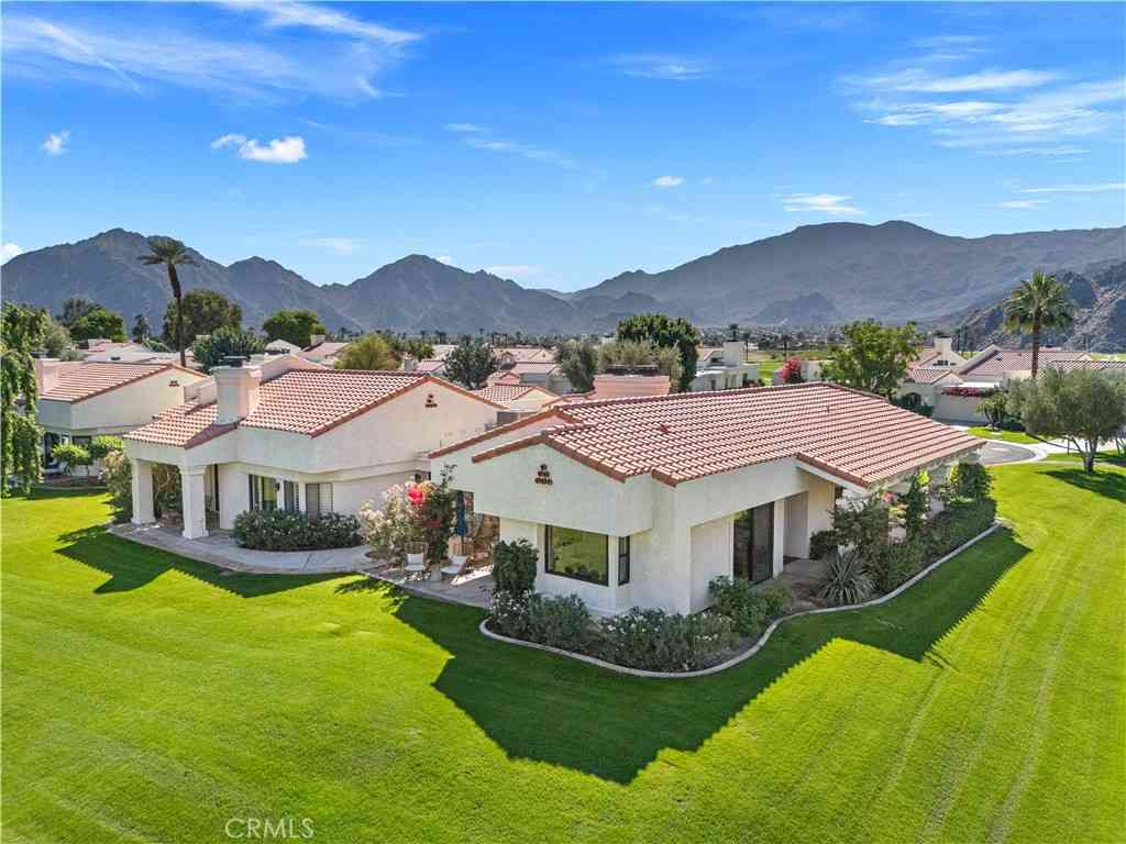 Condo For Rent - 50008 Calle Oaxaca<br/> La Quinta, CA 92253