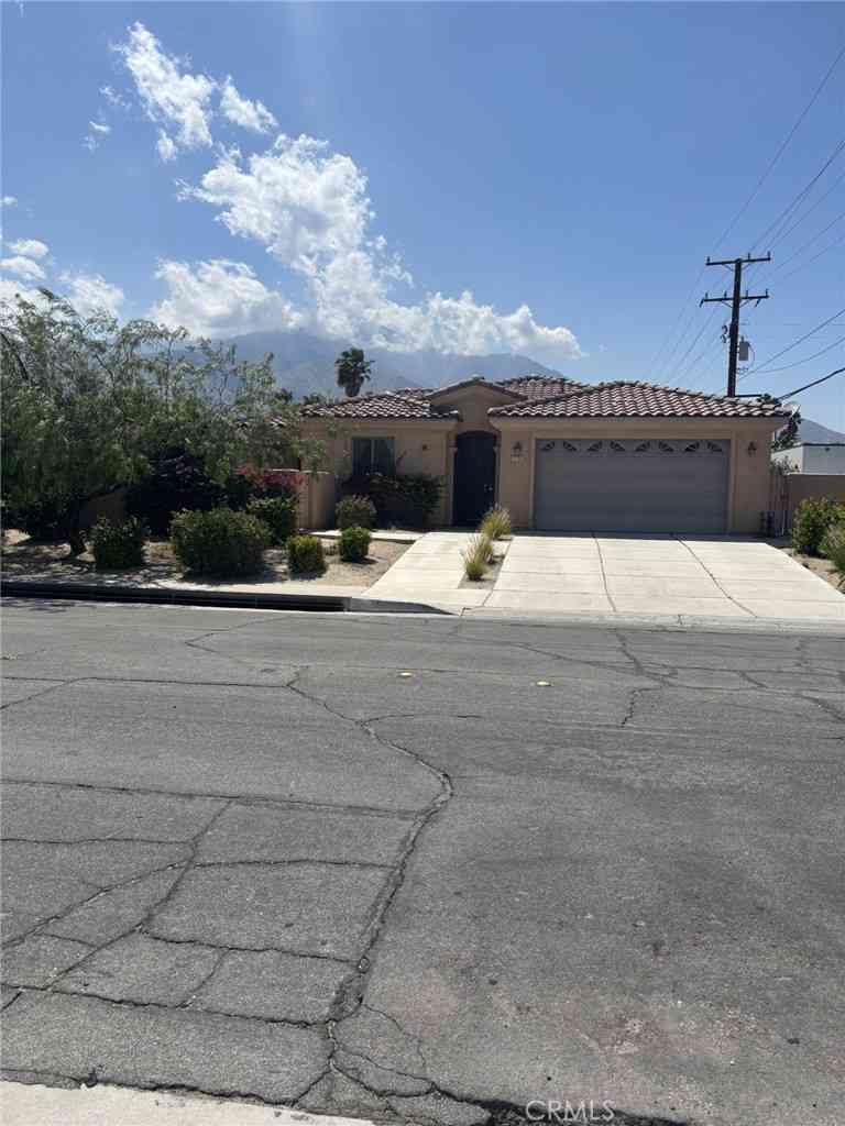 Homes For Sale - Residential<br/> Palm Springs, CA 92262
