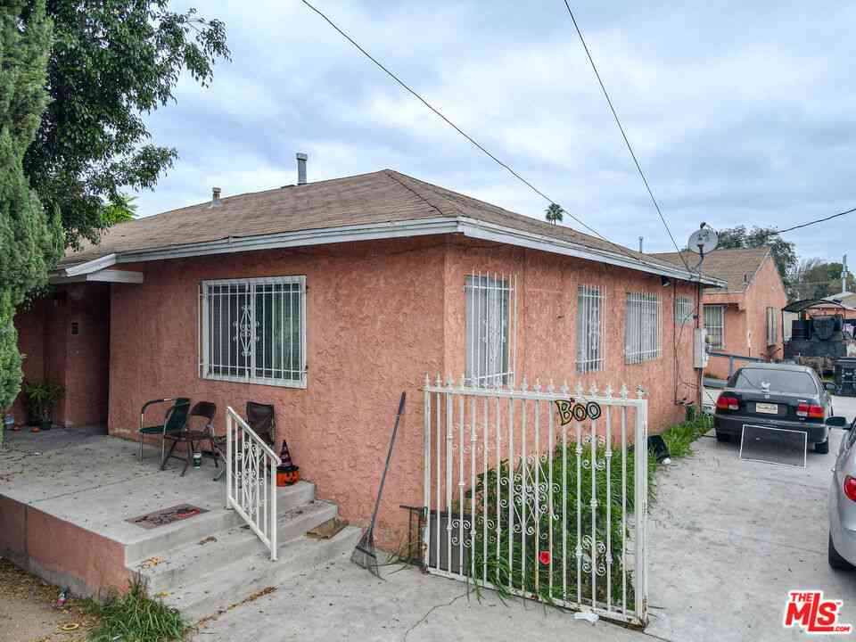 Homes For Sale - 1503 E 109th Street<br/> Los Angeles, CA 90059
