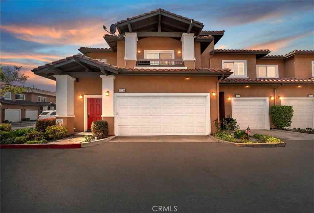 Condo For Sale - 17793 Liberty<br/> Fountain Valley, CA 92708