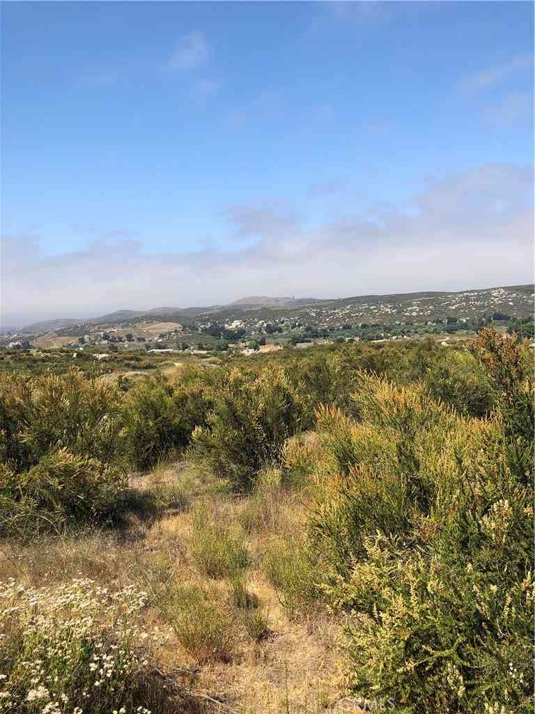 Vacant Land For Sale - 27 Rocky Knoll Road<br/> Hemet, CA 92544