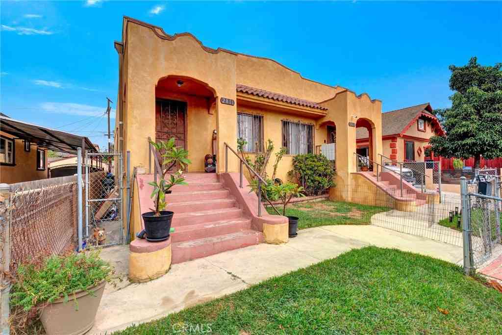 Multifamily For Sale - 2811 -2813 E Boulder Street<br/> Los Angeles, CA 90033