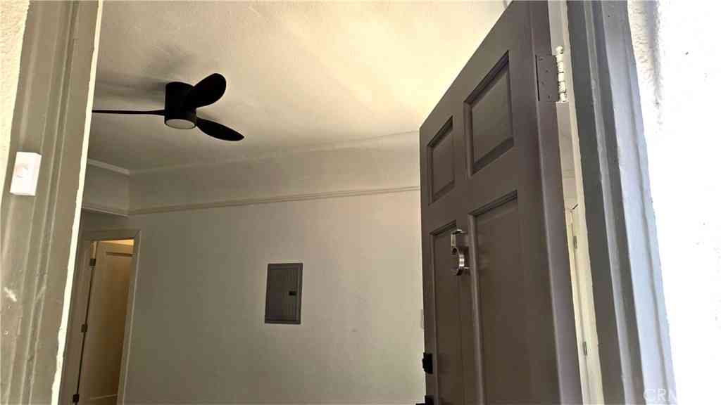 Condo For Rent - 973 N Park #5<br/> Long Beach, CA 90813