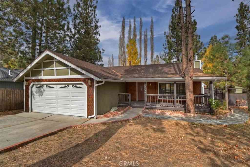 Homes For Sale - 42736 Tannenbaum Platz<br/> Big Bear Lake, CA 92315