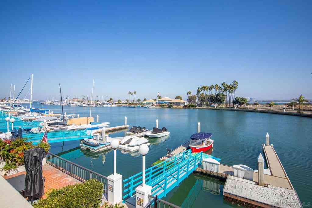 Homes For Rent - 8 Antigua Ct<br/> Coronado, CA 92118