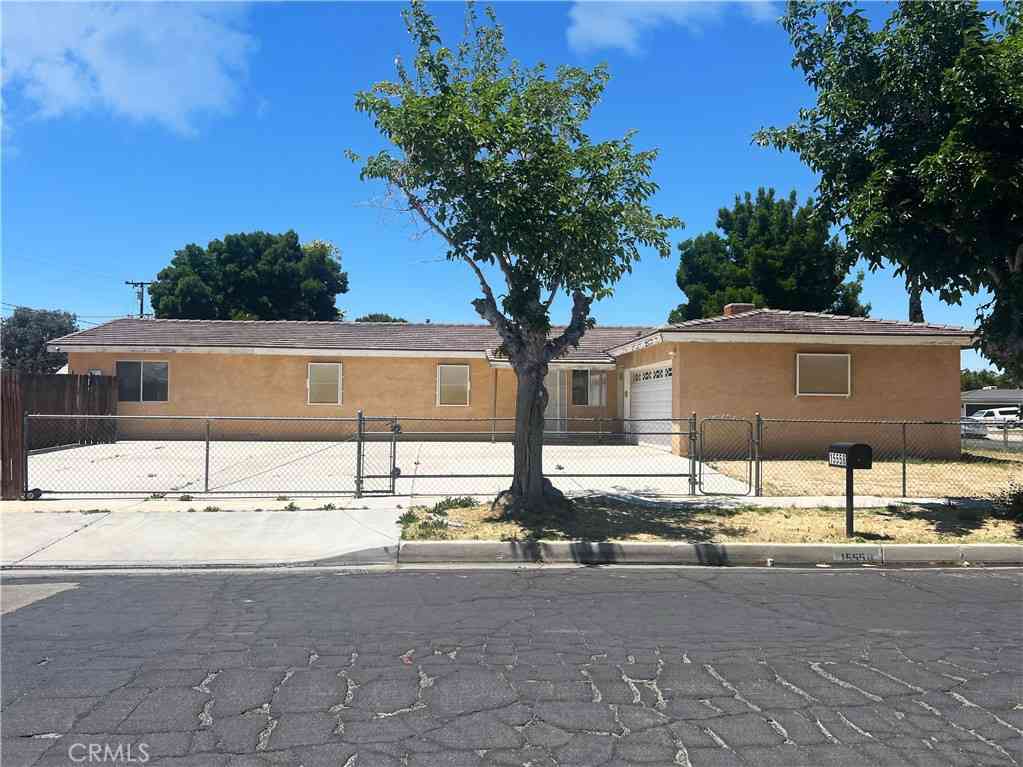 Homes For Rent - 15558 Del Rey<br/> Victorville, CA 92395