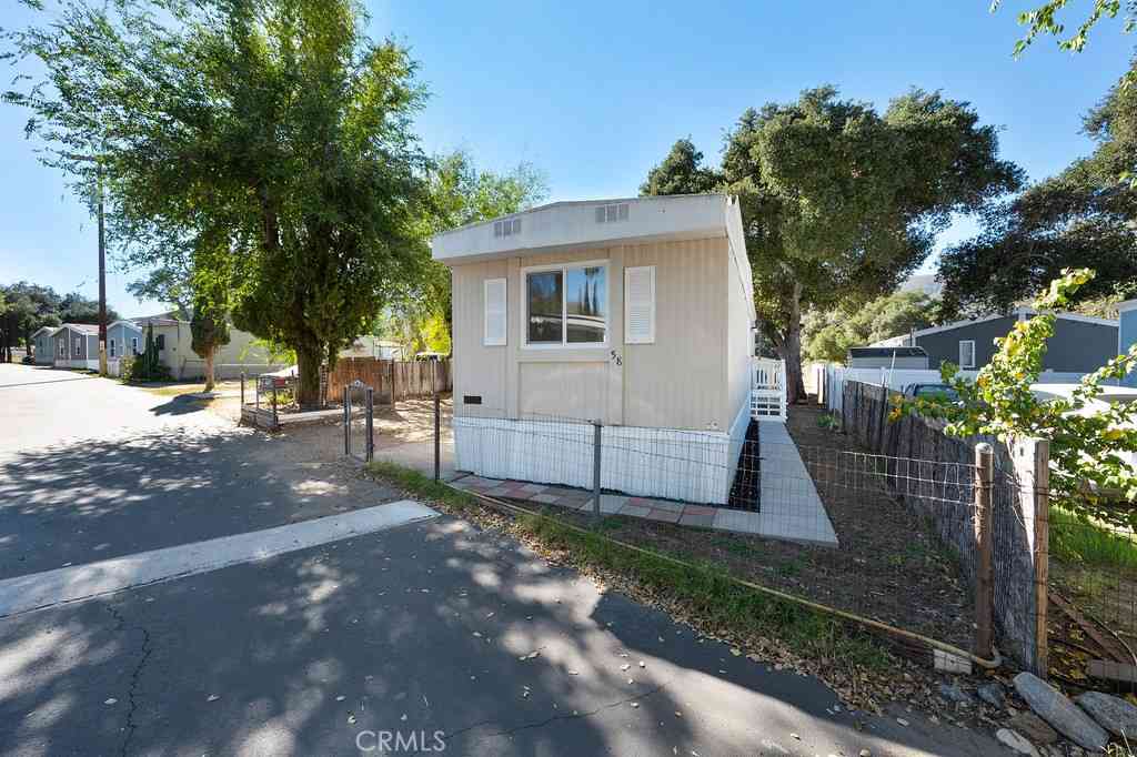 Mobile Home For Sale - 26455 Paradise Valley Rd #58<br/> Warner Springs, CA 92086