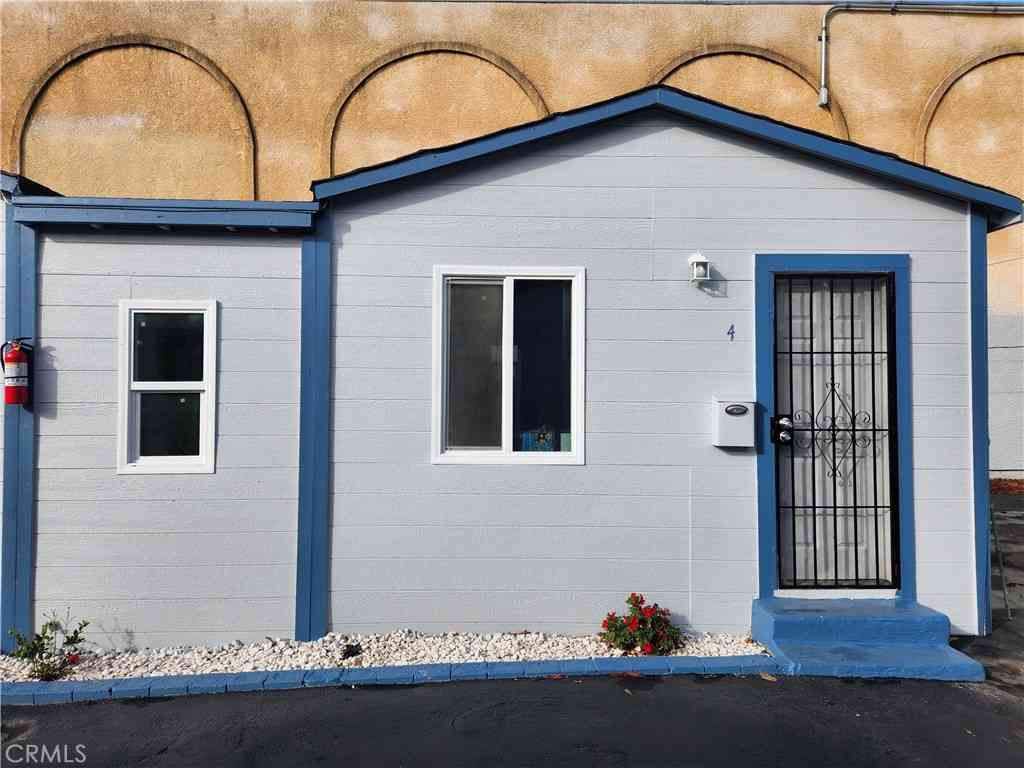 Homes For Rent - 3713 W Imperial #4<br/> Inglewood, CA 90303