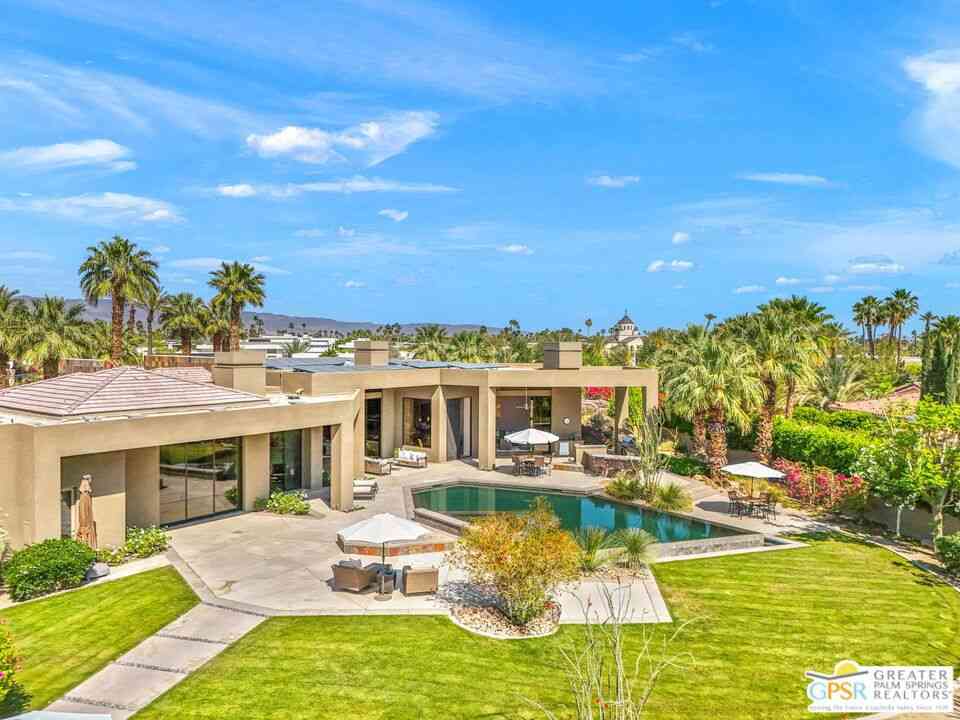 Homes For Sale - 4 Paradise Cove Court<br/> Rancho Mirage, CA 92270