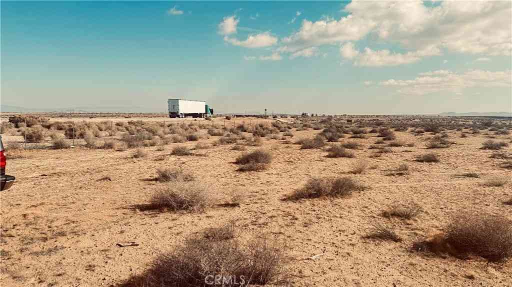 Vacant Land For Sale - Off Hwy 58 And Helendale Road<br/> Helendale, CA 92347