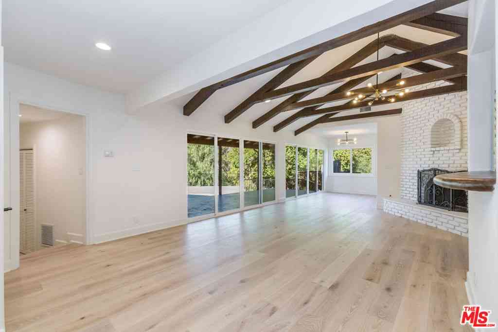 Homes For Rent - 835 Camino Santos Reyes<br/> Thousand Oaks, CA 91360