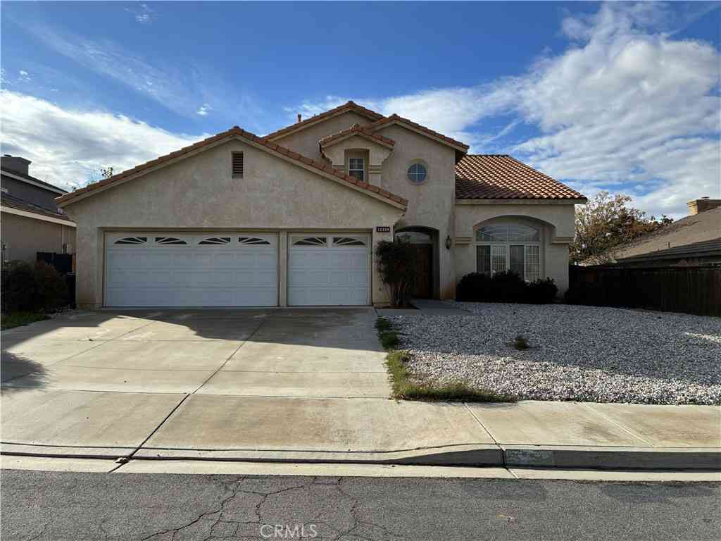 Homes For Sale - 12334 Navajo<br/> Victorville, CA 92392