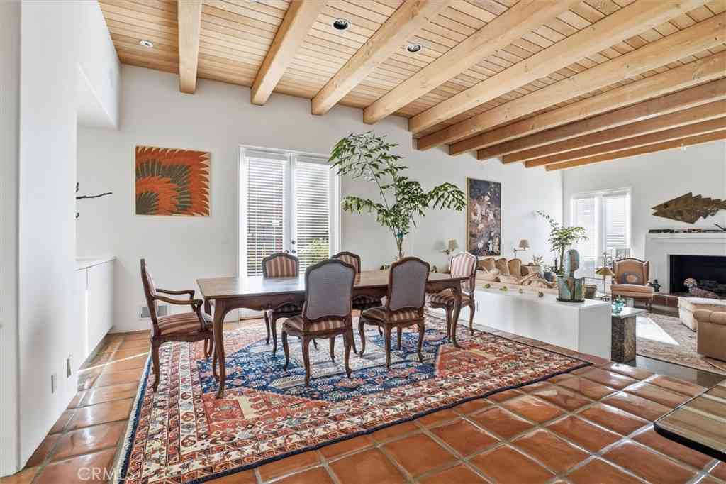Homes For Sale - 860 Skyline Drive<br/> San Luis Obispo, CA 93405