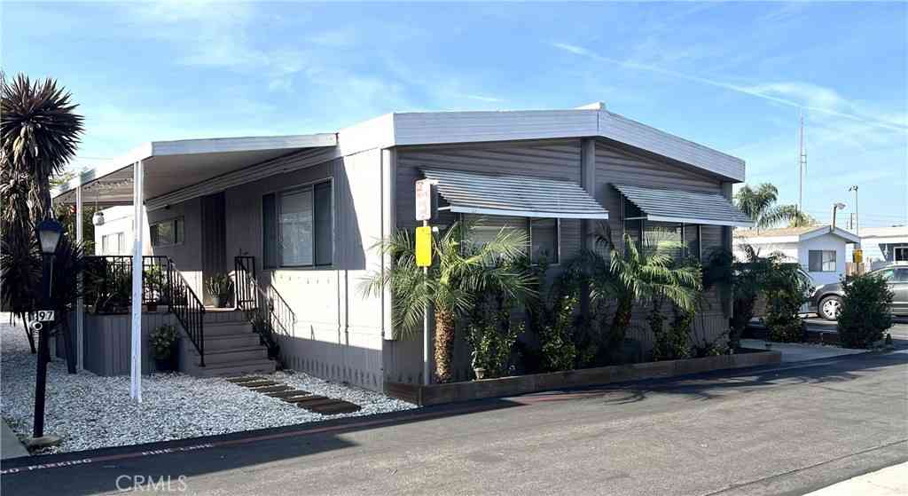 Mobile Home For Sale - 1661 Puente Ave #97<br/> Baldwin Park, CA 91706