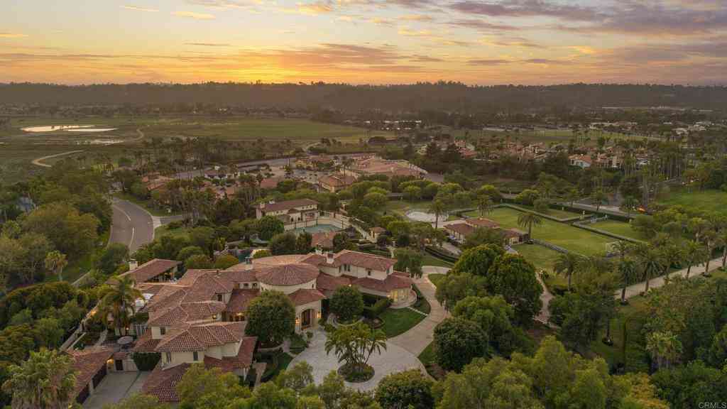 Homes For Sale - 6853 Rancho Valencia Rd.<br/> Rancho Santa Fe, CA 92067
