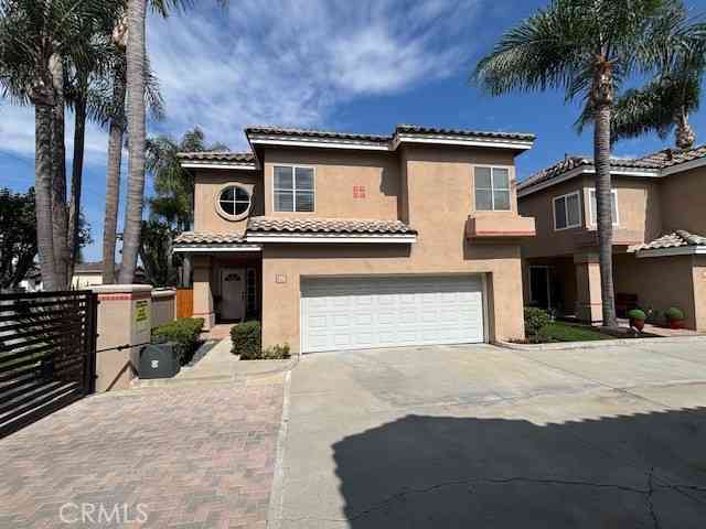 Homes For Rent - 152 Terraza Court<br/> Costa Mesa, CA 92627
