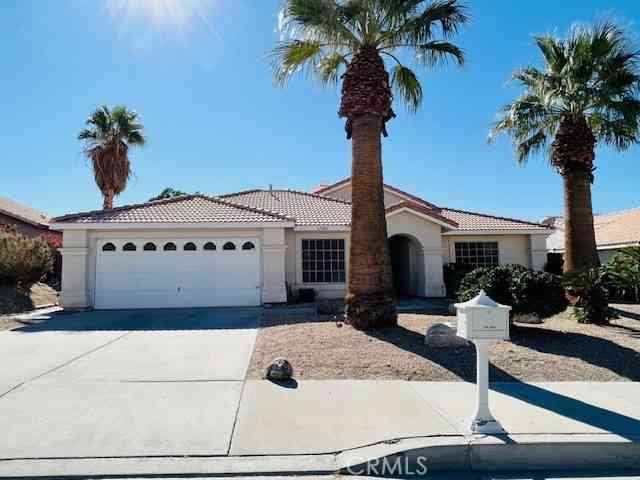 Homes For Sale - 65861 Avenida Barona<br/> Desert Hot Springs, CA 92240