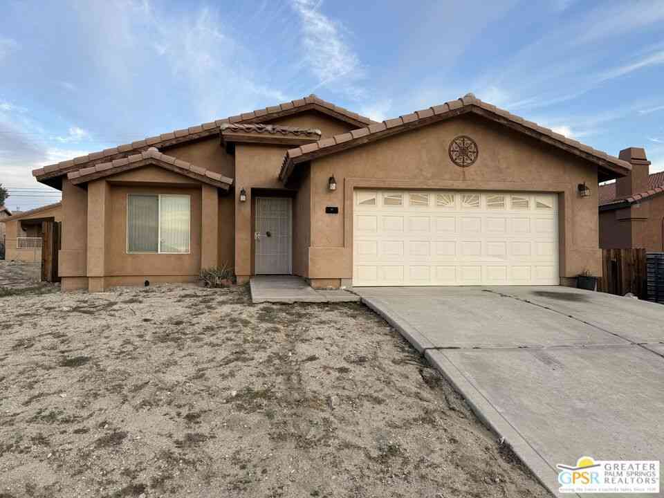 Homes For Rent - 15810 Avenida Rambla<br/> Desert Hot Springs, CA 92240