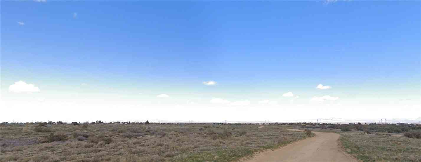 Vacant Land For Sale - Cygnet Road<br/> Phelan, CA 92371
