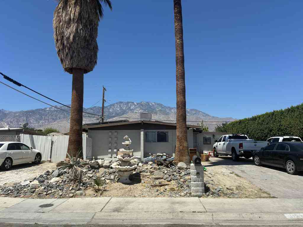 Homes For Sale - 31273 San Antonio Drive<br/> Cathedral City, CA 92234