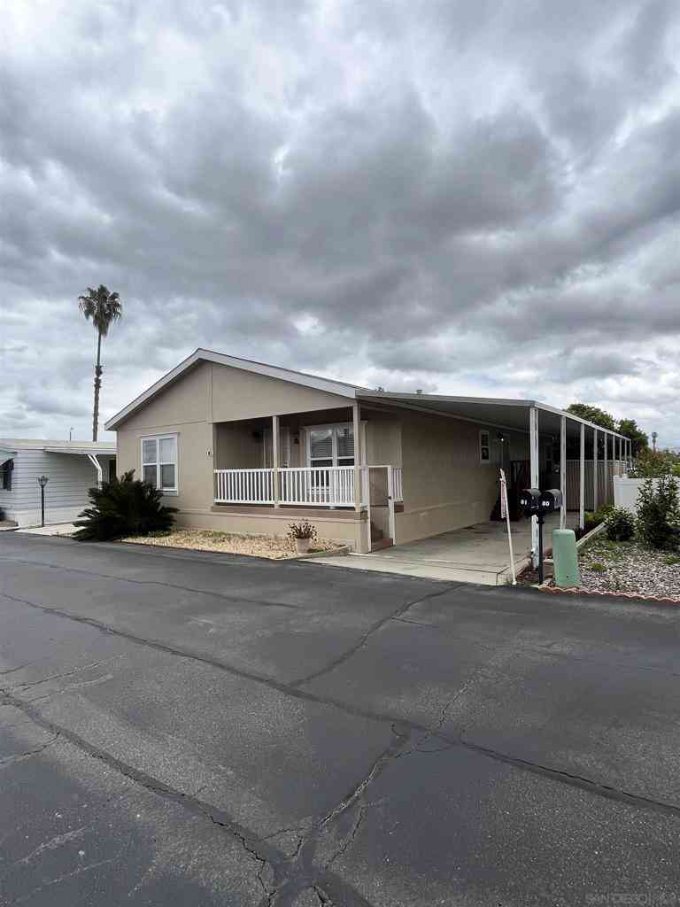 Mobile Home For Sale - 1219 E Barham Dr #SPC 81<br/> San Marcos, CA 92078