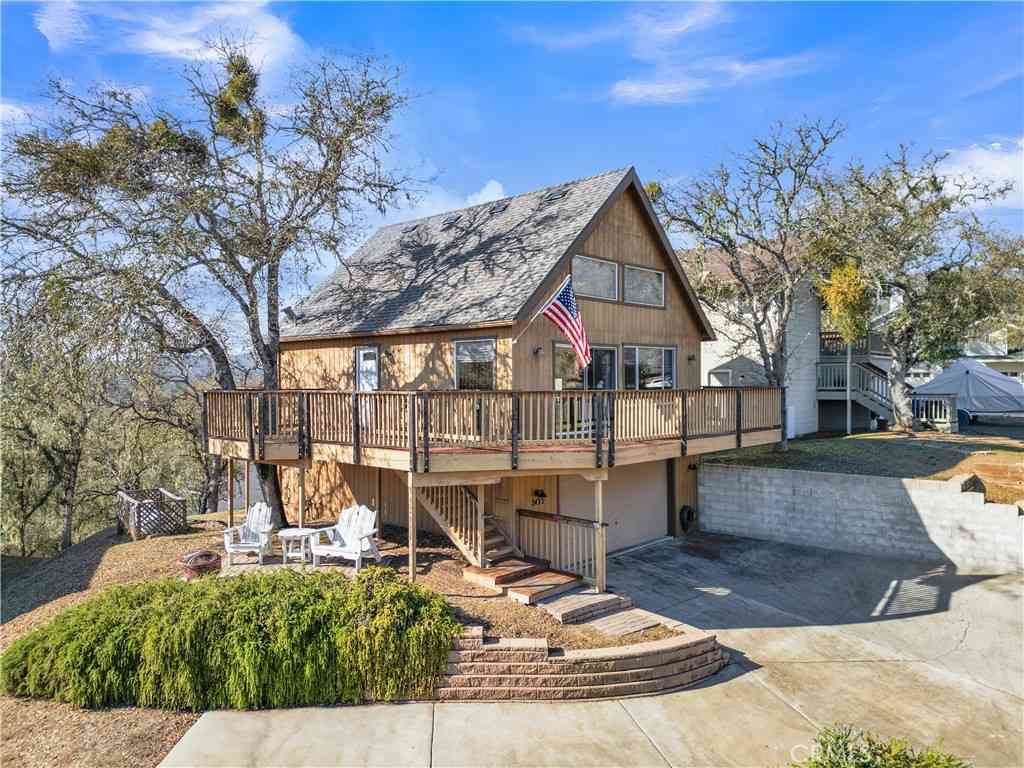 Homes For Sale - 2433 Stern Deck<br/> Bradley, CA 93426