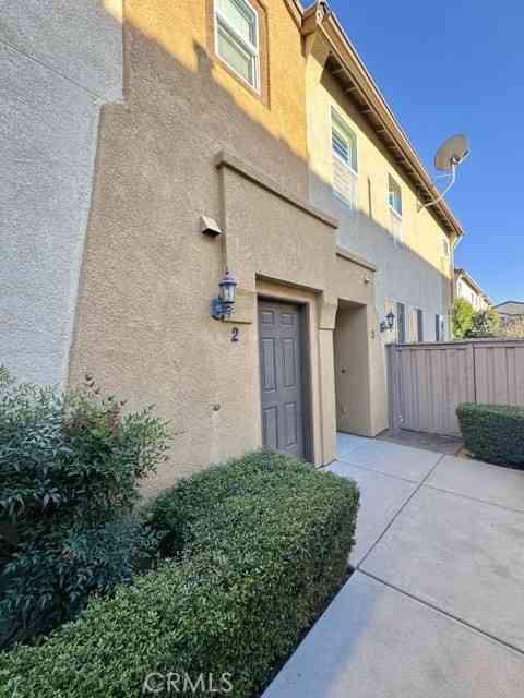 Condo For Rent - 41685 Woodridge Avenue #2<br/> Murrieta, CA 92562