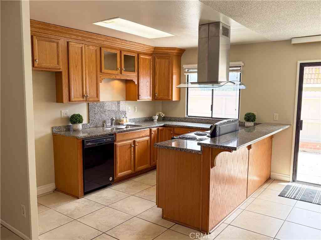 Homes For Sale - 23405 Via San Pablo<br/> Aliso Viejo, CA 92656