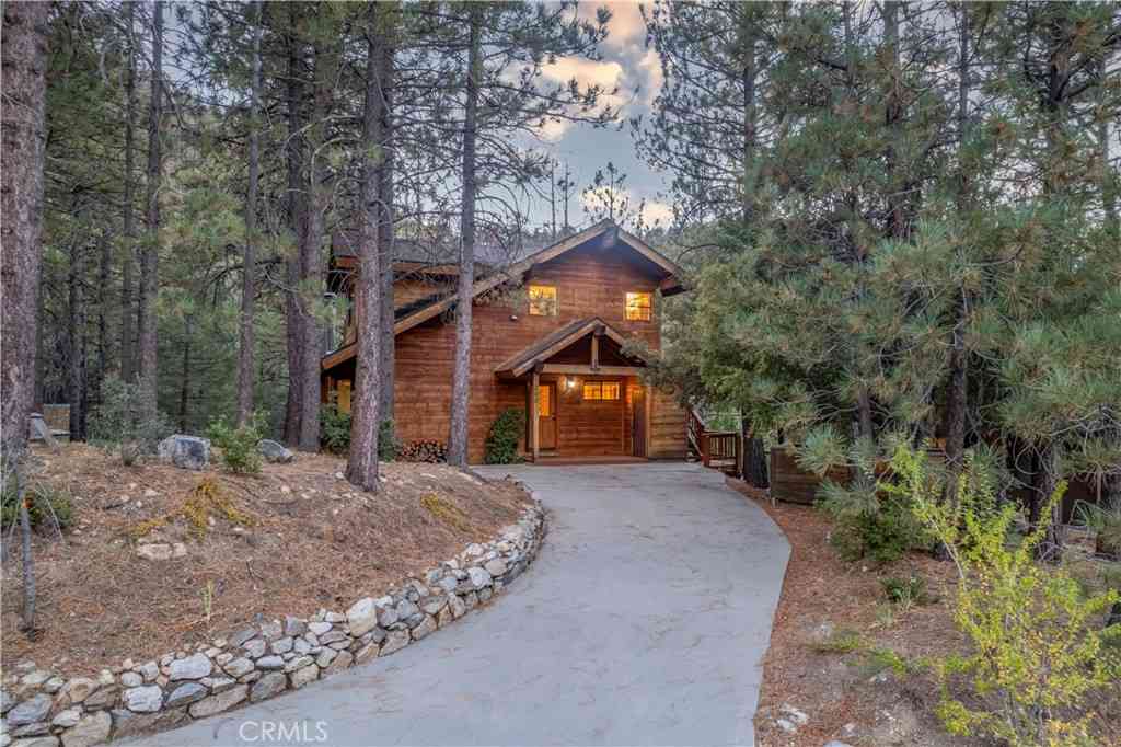 Homes For Sale - 1505 Woodland<br/> Kern County, Pine Mountain Club, CA 93222