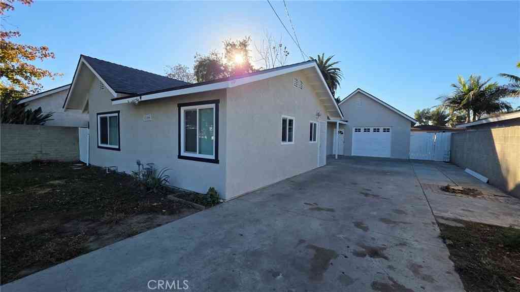 Homes For Sale - 1186 W 9th<br/> Pomona, CA 91766