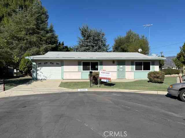 Homes For Sale - 26079 Anawood<br/> Hemet, CA 92544