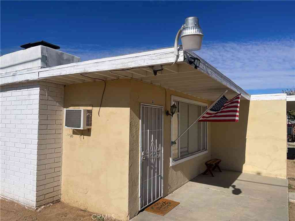 Multifamily For Sale - 13508 Yakima Rd<br/> Apple Valley, CA 92308