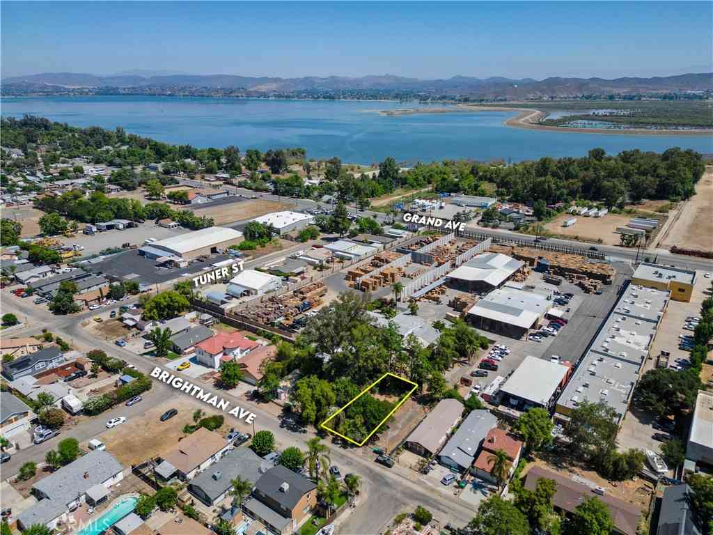 Vacant Land For Sale - Brightman Ave<br/> Lake Elsinore, CA 92530