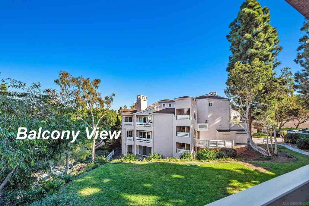 Condo For Sale - 7087 Camino Revueltos #302<br/> San Diego, CA 92111
