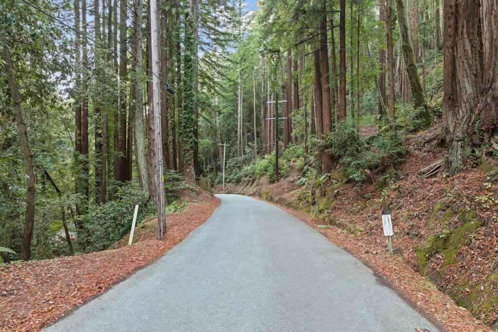 Homes For Sale - 3936 Tunitas Creek Road<br/> Half Moon Bay, CA 94019