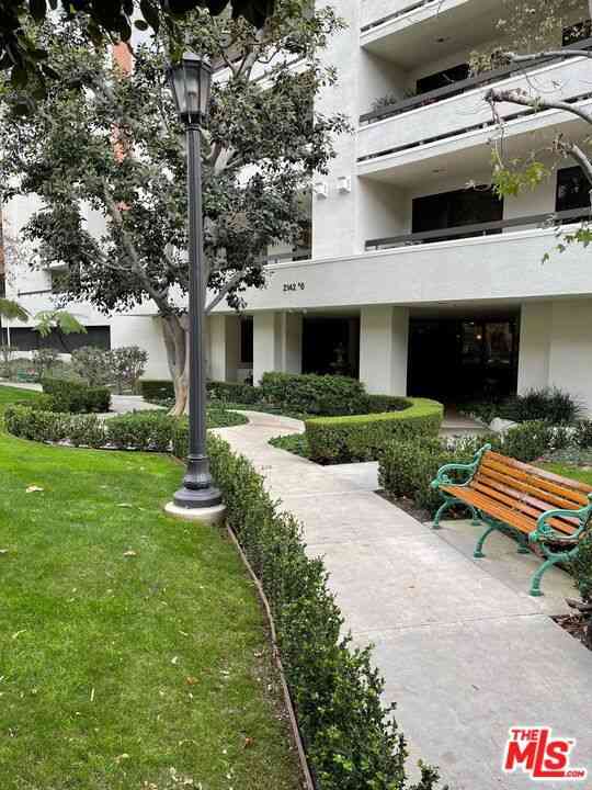 Condo For Rent - 2142 Century Park Lane #108<br/> Los Angeles, CA 90067