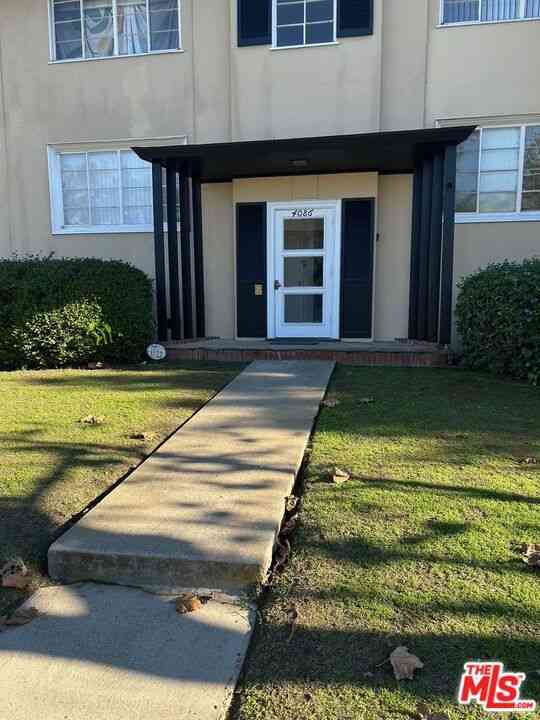 Homes For Rent - 4086 Abourne Road #A<br/> Los Angeles, CA 90008