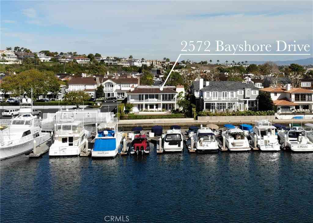 Homes For Sale - 2572 Bayshore<br/> Newport Beach, CA 92663