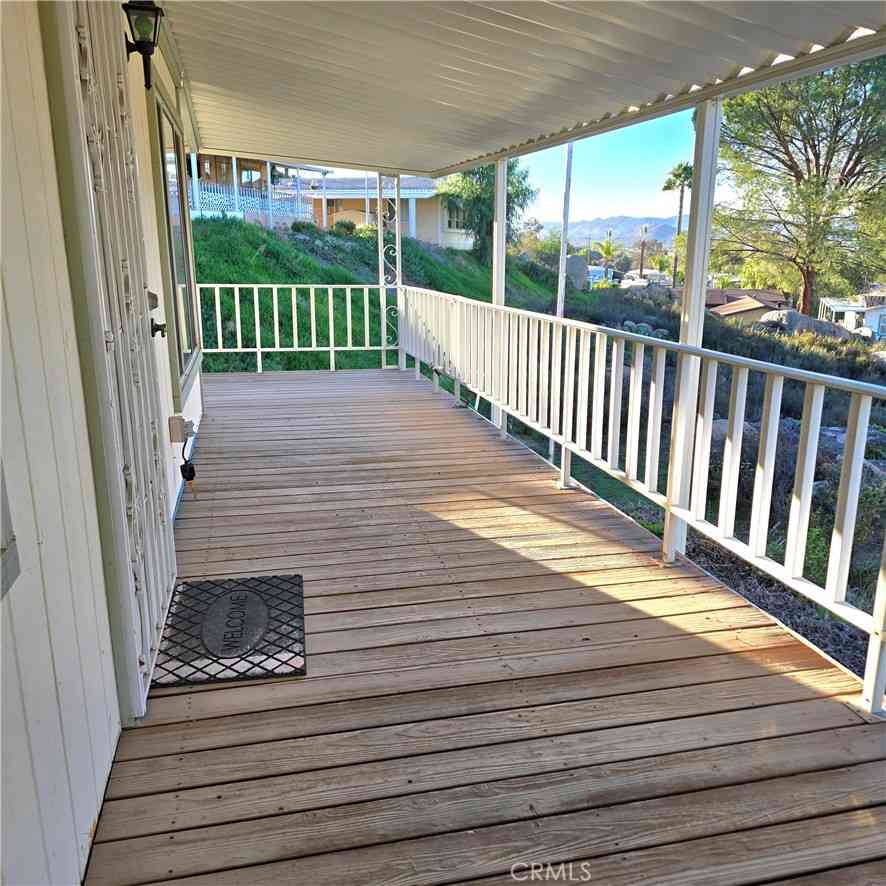 Mobile Home For Sale - 1536 S State Street #219<br/> Hemet, CA 92544