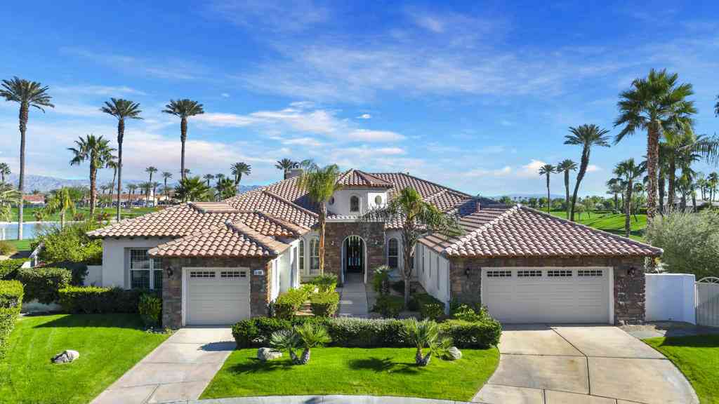 Homes For Rent - 51016 Marbella Court<br/> La Quinta, CA 92253