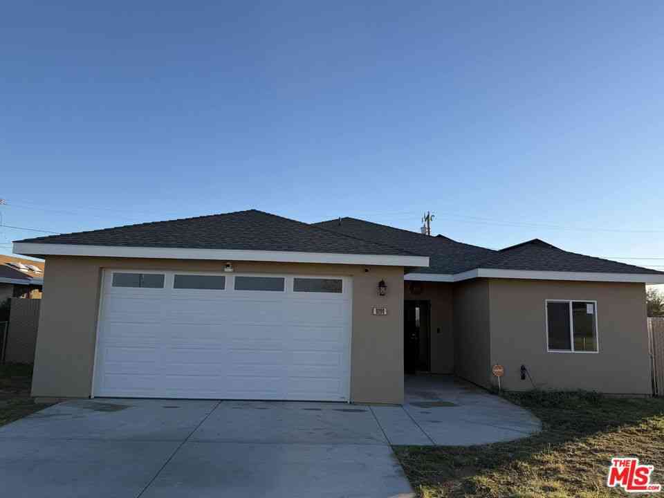 Homes For Sale - 9200 Evelyn Avenue<br/> California City, CA 93505