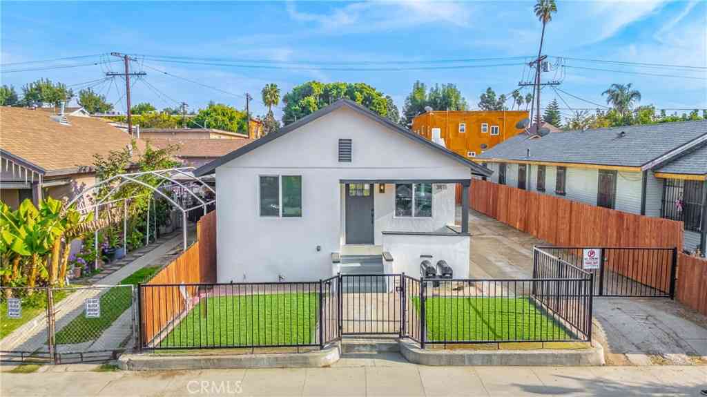 Multifamily For Sale - 3818 Crawford<br/> Los Angeles, CA 90011