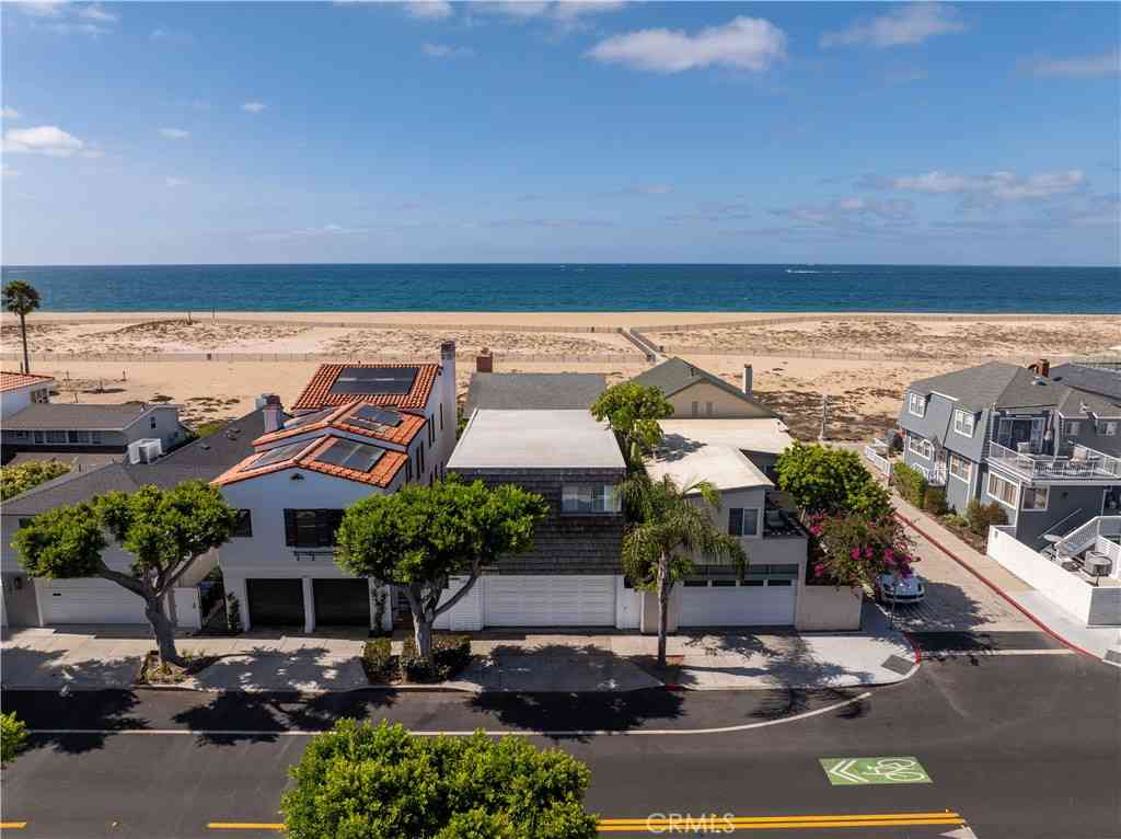 Homes For Rent - 1303 E Balboa Boulevard<br/> Newport Beach, CA 92661