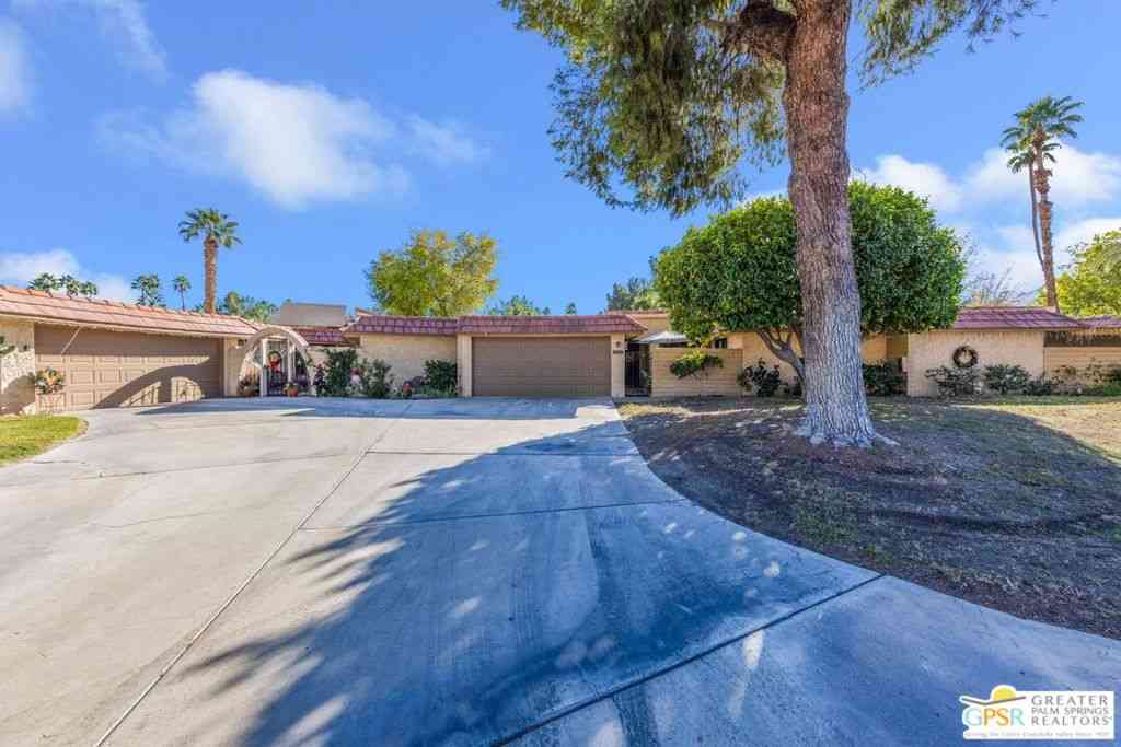 Condo For Sale - 68541 Calle Alcazar #3<br/> Cathedral City, CA 92234