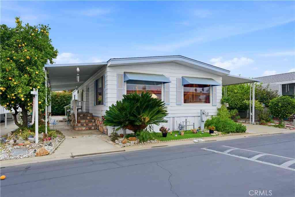 Mobile Home For Sale - 1245 W Cienega Avenue #211<br/> San Dimas, CA 91773