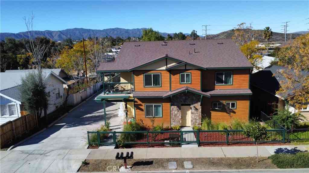 Multifamily For Sale - 415 N Main<br/> Lake Elsinore, CA 92530