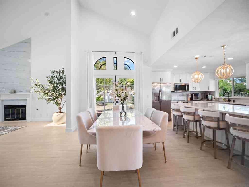 Homes For Rent - 11748 Via Chona<br/> San Diego, CA 92128