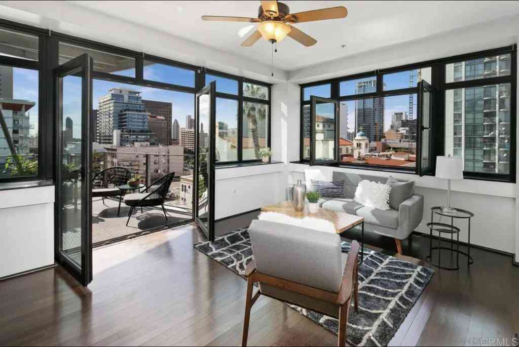 Condo For Sale - 1551 4th Avenue #409<br/> San Diego, CA 92101