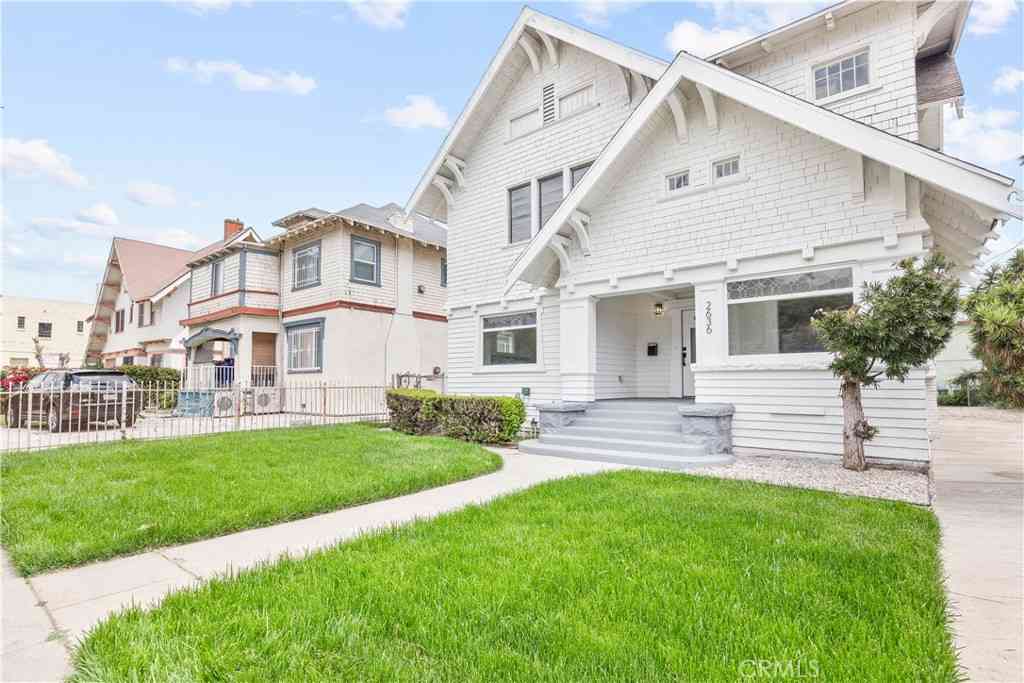 Homes For Rent - 2636 S Normandie<br/> Los Angeles, CA 90007